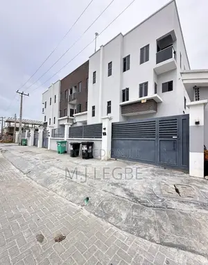 4bdrm Duplex in Ikate, Lekki for rent