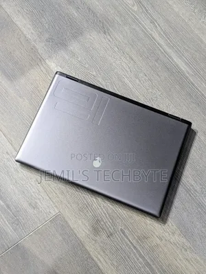 Laptop Alienware M16 R2 16GB Intel Core Ultra 7 SSD 1T