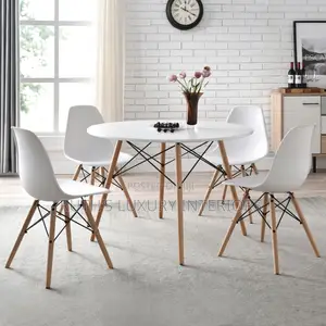 Strong Plastic Restaurant/Bar/Dining Table With 4 Chairs Furniture