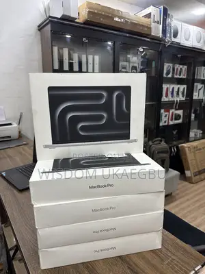 New Laptop Apple MacBook Pro 2025 M5 14-inch 32GB Apple M5 SSD 2T