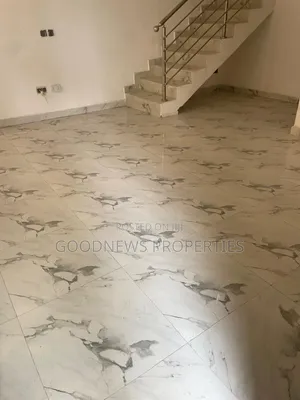3bdrm Duplex in Vgc Off By Harris for rent