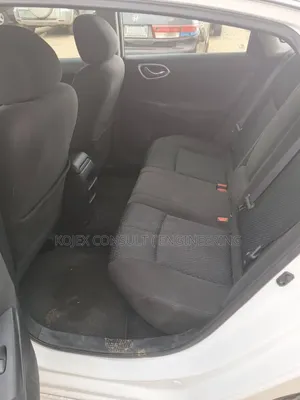 Nissan Sentra SR 4dr Sedan (1.8L 4cyl CVT) 2014 White
