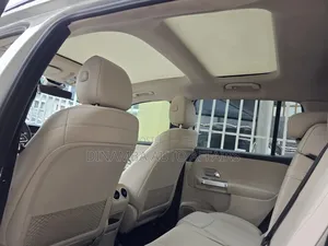 Mercedes-Benz GLB-Class GLB 250 4MATIC 2020 White