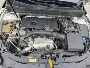 Mercedes-Benz GLB-Class GLB 250 4MATIC 2020 White