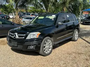 Mercedes-Benz GLK-Class 2010 Black