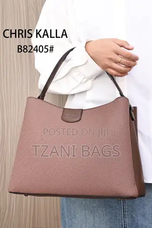 Pedra Handbag