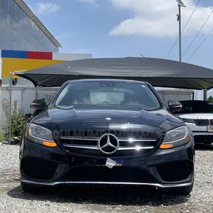 Mercedes-Benz C300 Luxury 4Matic Sedan AWD (2.0L 4cyl 7A) 2016 Black
