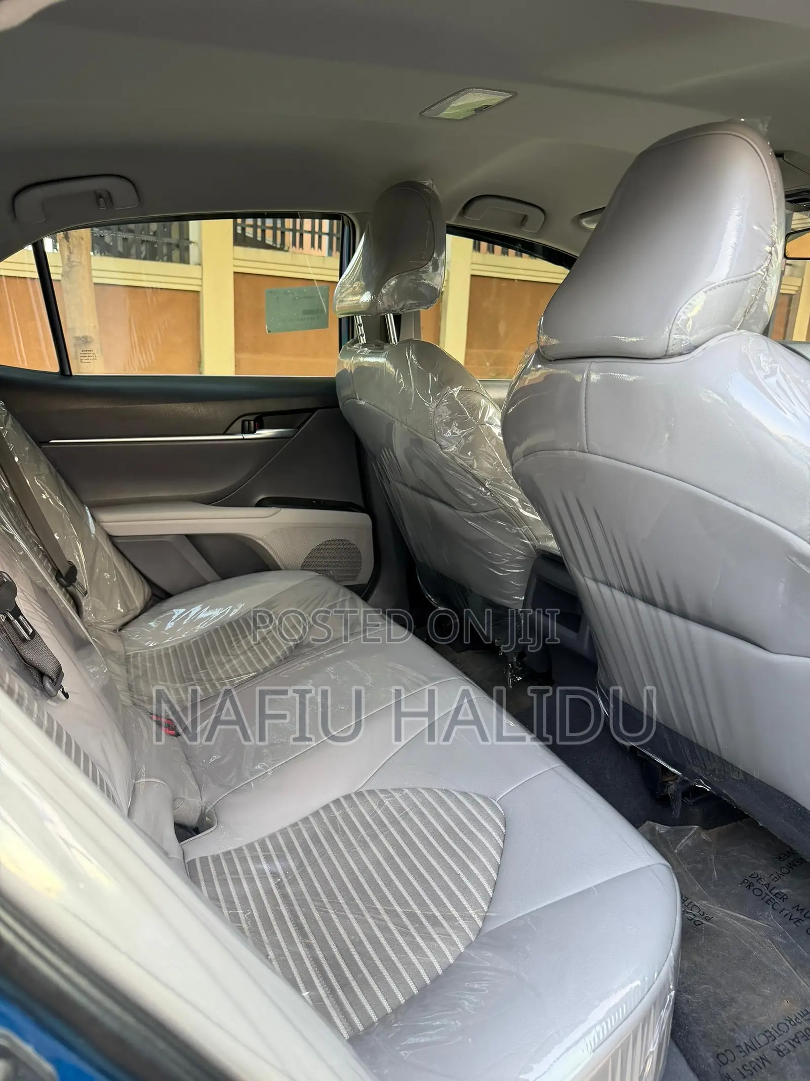 Toyota Camry 2018 Blue