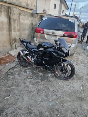 Hyosung GT250R 2018 Black