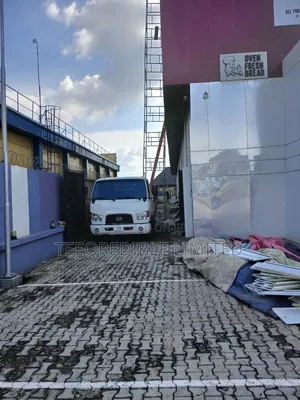For Lease: A 3floors Commercial Building of 1590sqm + Parking Space