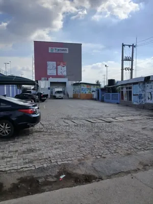 For Lease: A 3floors Commercial Building of 1590sqm + Parking Space
