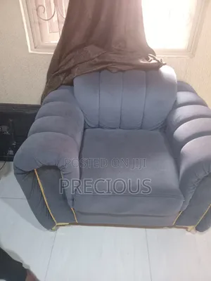 Sitting Room Chairs
