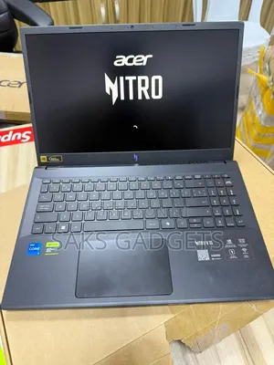 New Laptop Acer Nitro 17 16GB Intel Core i5 SSD 1T