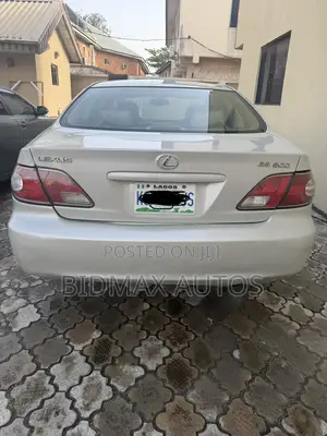 Lexus ES 300 2004 Off white