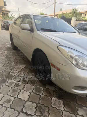Lexus ES 300 2004 Off white
