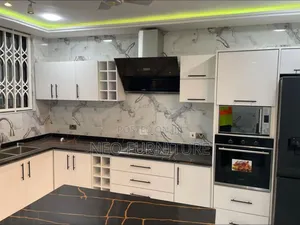 Morden Kitchen Cabinets