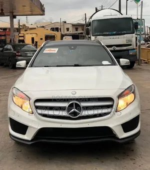 Mercedes-Benz GLA 250 2015 White