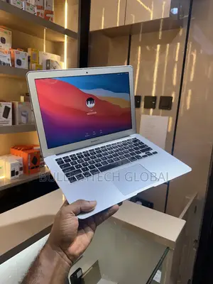 Laptop Apple MacBook Air 2014 4GB Intel Core i7 SSD 128GB