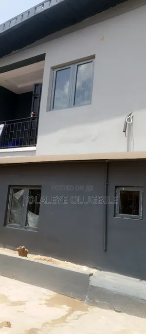 3bdrm Duplex in Dideolu Estate, Wempco Road for rent