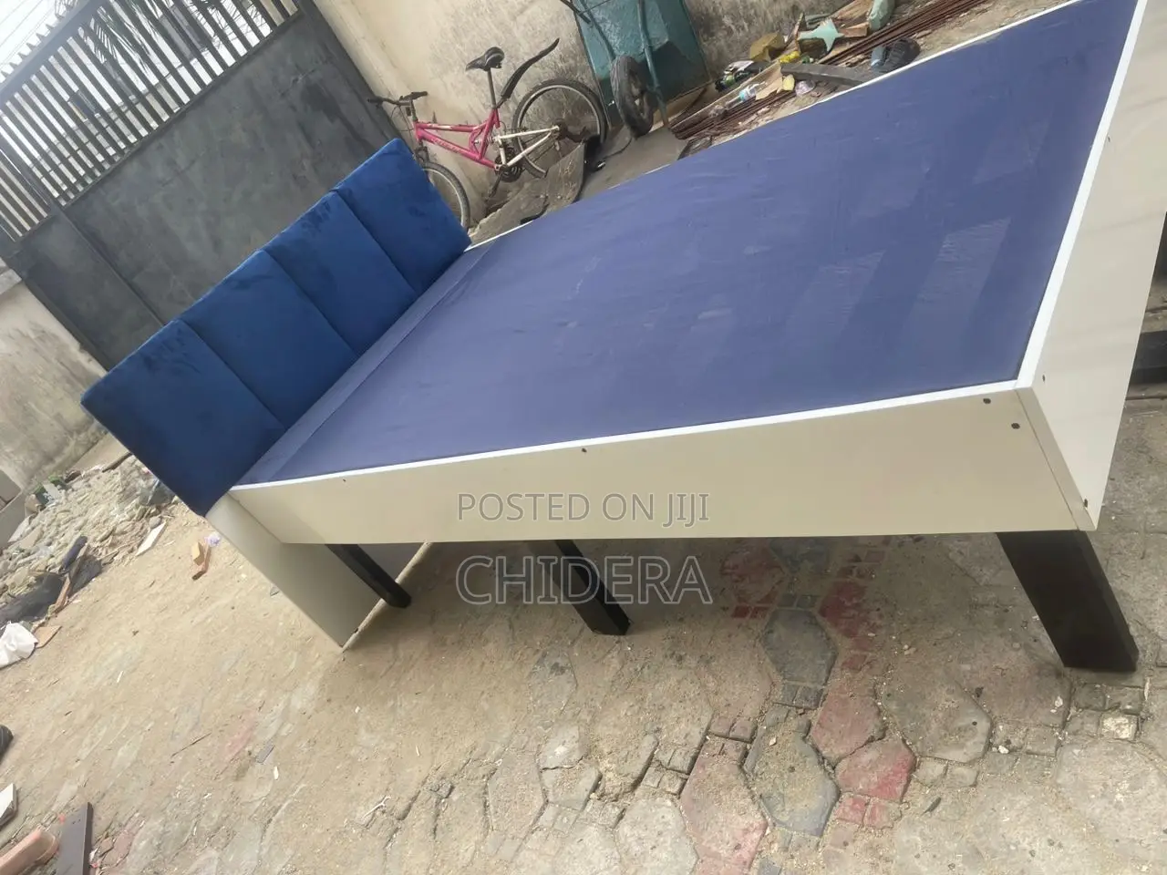 Furnitures