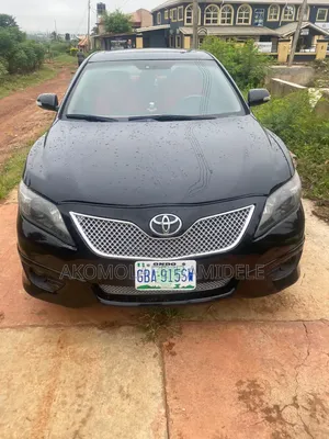 Toyota Camry 2.4 SE Automatic 2008 Black
