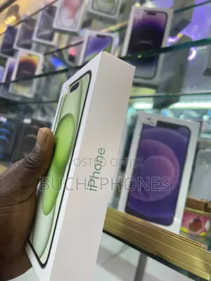 New Apple iPhone 15 128 GB Green