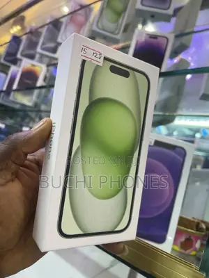 New Apple iPhone 15 128 GB Green