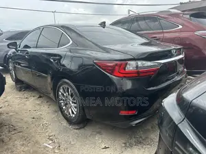Lexus ES 2017 Black