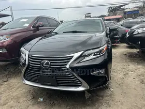 Lexus ES 2017 Black