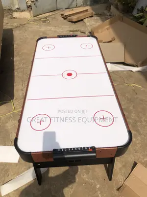 Air Hockey Table