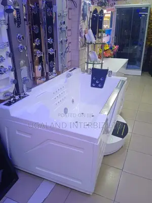 Modern White Whirlpool Tub With Built In Step Led Headrest