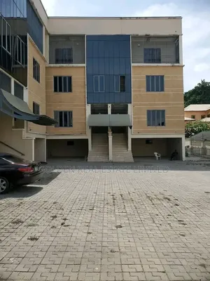 4bdrm Duplex in Maitama for rent