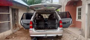 Mitsubishi Space Gear 2003 Silver