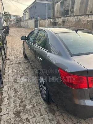 Kia Forte 2012 Gray
