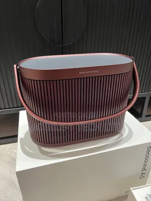 Bang and Olufsen Beosound A5 Luxury Bluetooth Wifi Black Oak