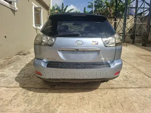 Lexus RX 330 2005 Blue