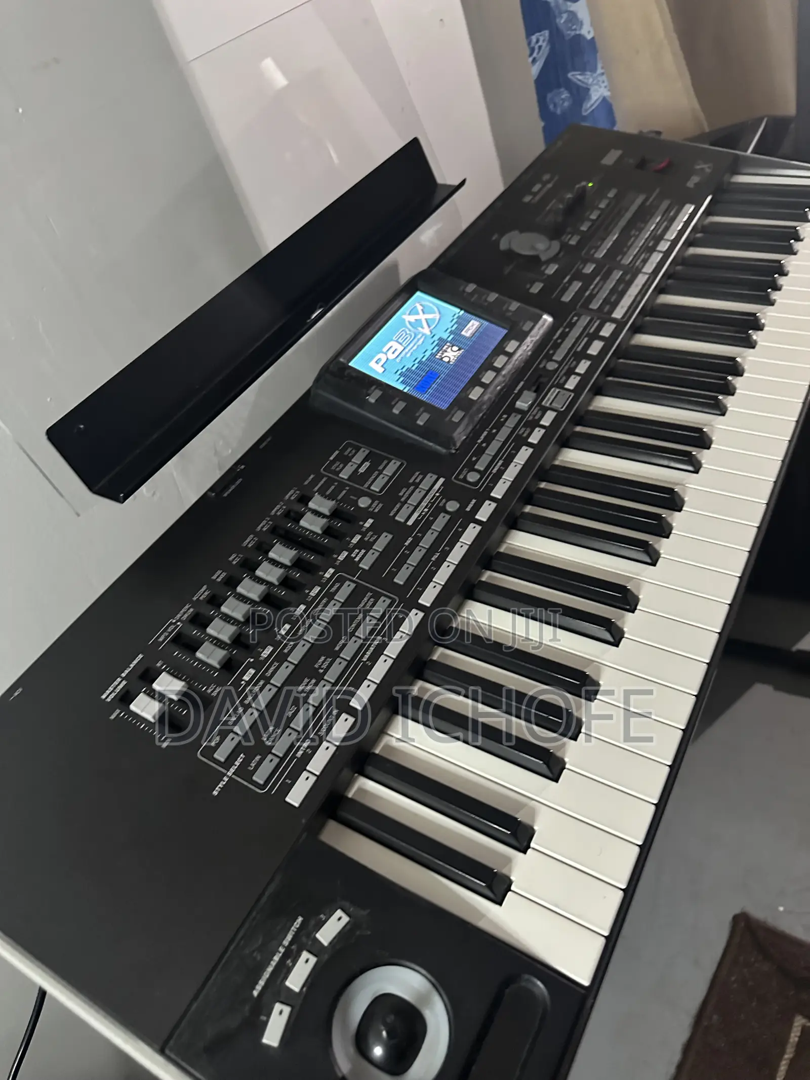 Used Korg Pa3x
