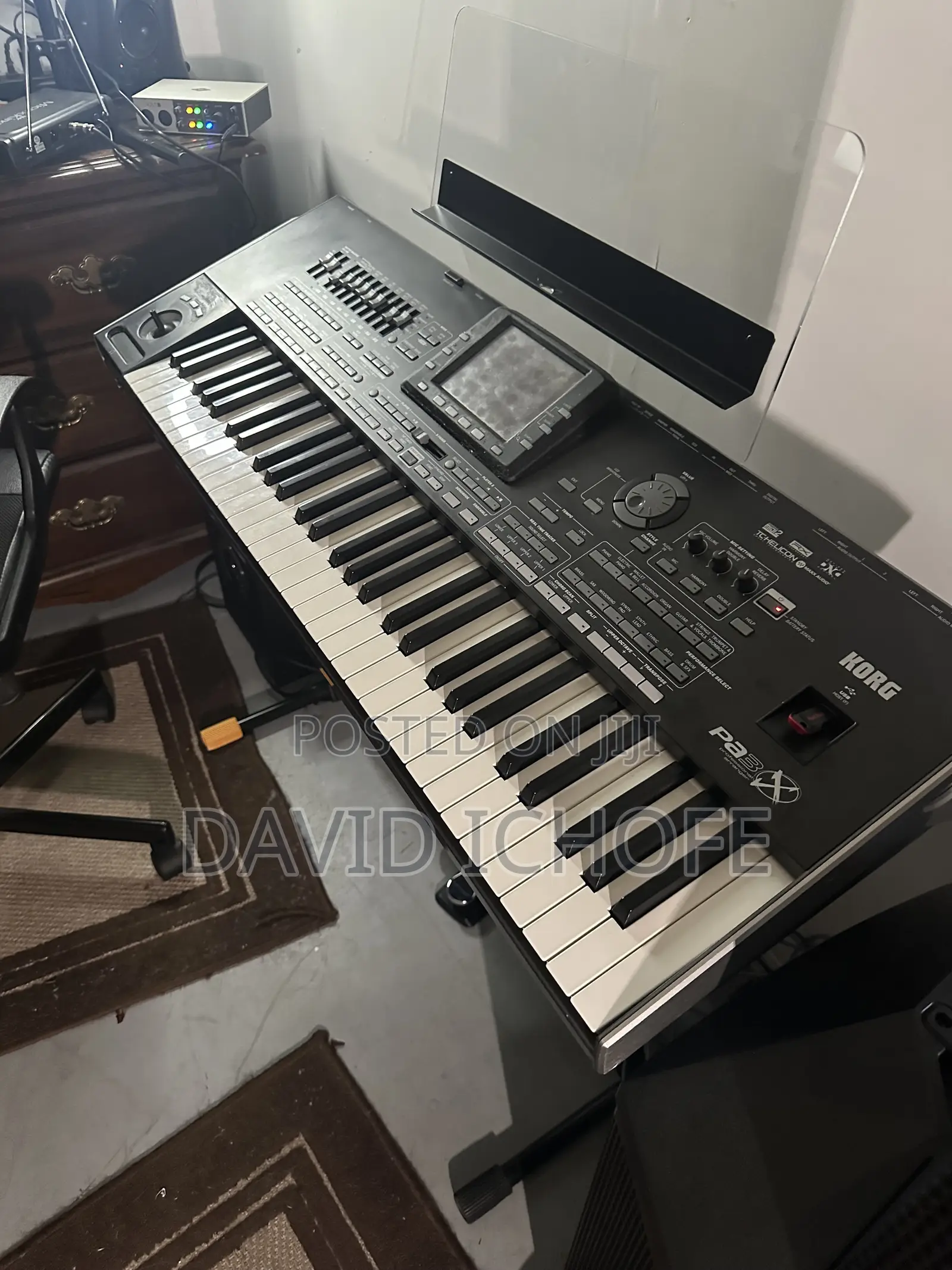 Used Korg Pa3x