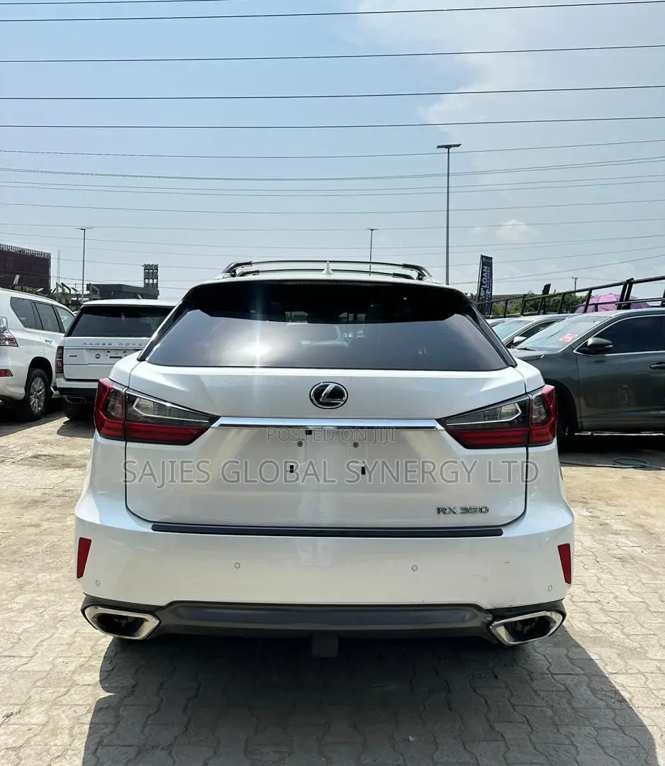 Lexus RX 350 AWD 2018 White