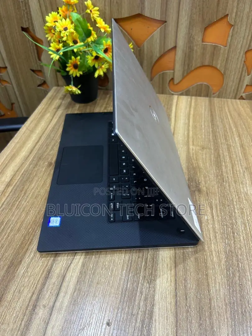 Laptop Dell Precision 5540 16GB Intel Core i7 SSD 512GB