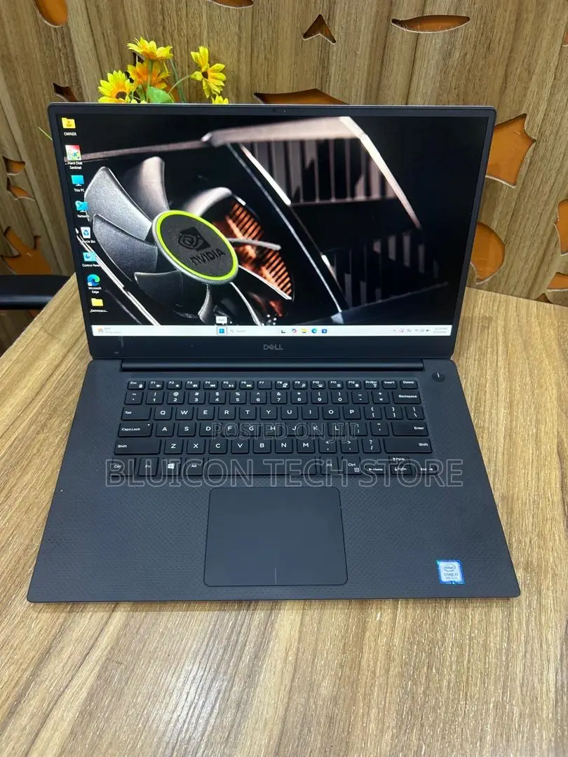 Laptop Dell Precision 5540 16GB Intel Core i7 SSD 512GB