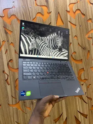 Laptop Lenovo ThinkPad P14s 48GB Intel Core i7 SSD 1T