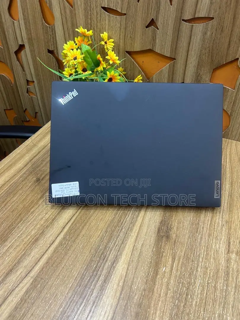 Laptop Lenovo ThinkPad P14s 48GB Intel Core i7 SSD 1T