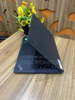 Laptop Lenovo ThinkPad P14s 48GB Intel Core i7 SSD 1T
