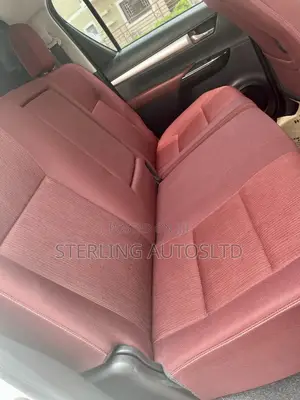 Toyota Hilux 2025 Black