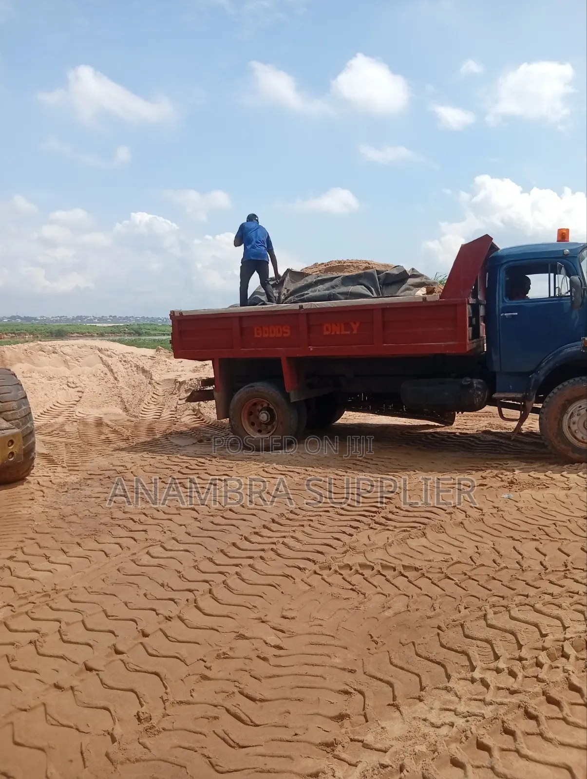 Buy Premium Sharp Sand Today