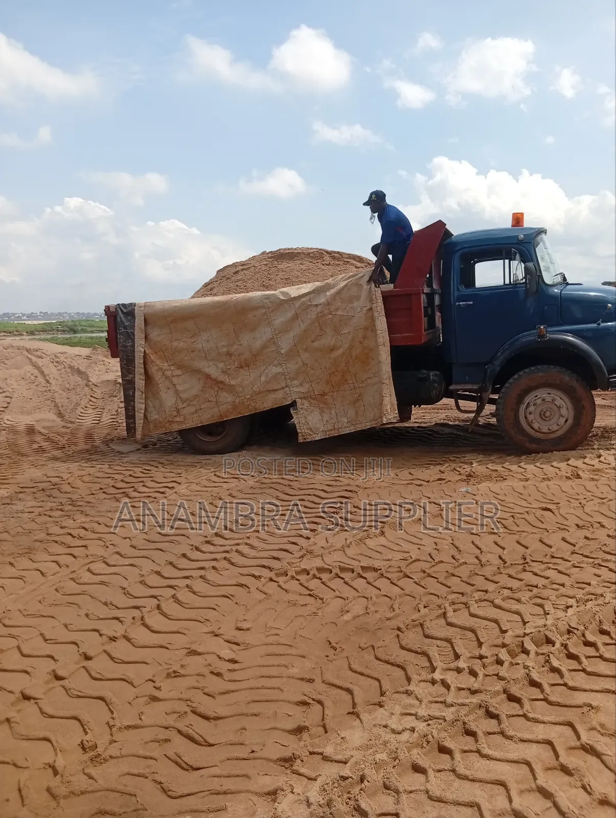 Buy Premium Sharp Sand Today