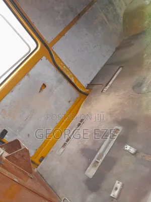 Volkswagen LT 2008 Yellow