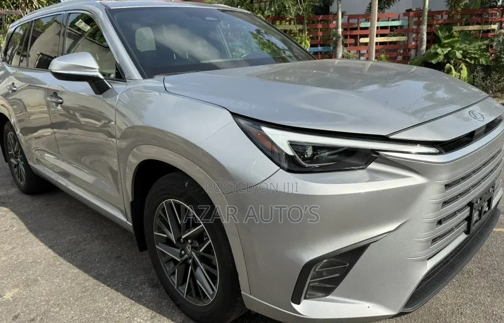 Lexus TX 2024