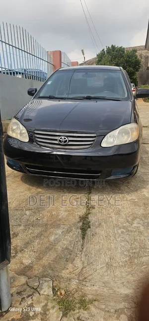 Toyota Corolla LE 2004 Black